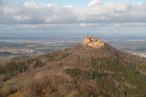 Hohenzollern: 21. Photo: Schneelose Neujahrsburg