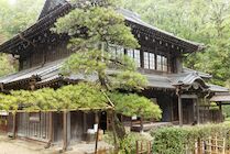 Schlagworte: Häuser – 3. Photo: Japanischer Regen