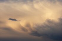 Schlagworte: Wolken – 4. Photo: Zartes Gewitter I