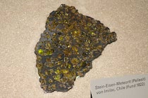 Schlagworte: Juni – 13. Photo: Stein-Eisen-Meteorit