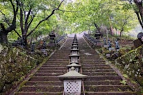 Japan: 5. Photo: Treppenaufgang