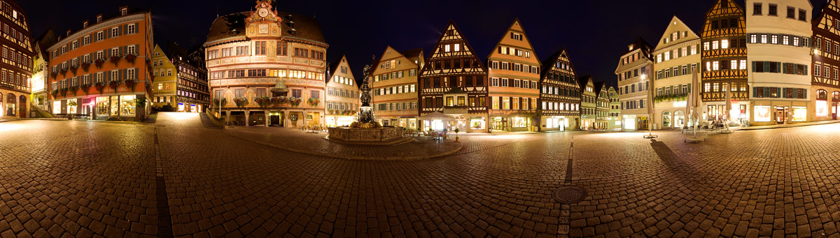 Schlagworte: Ebingen – Großes Photo: Tübinger Marktplatz
