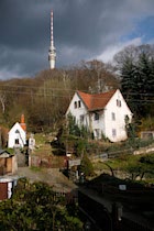 Wachwitz: 4. Photo: Dorf und Turm