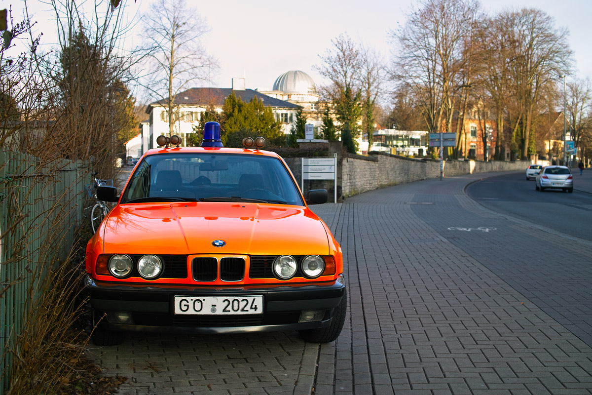 Schlagworte: schaut – Großes Photo: BMW E34