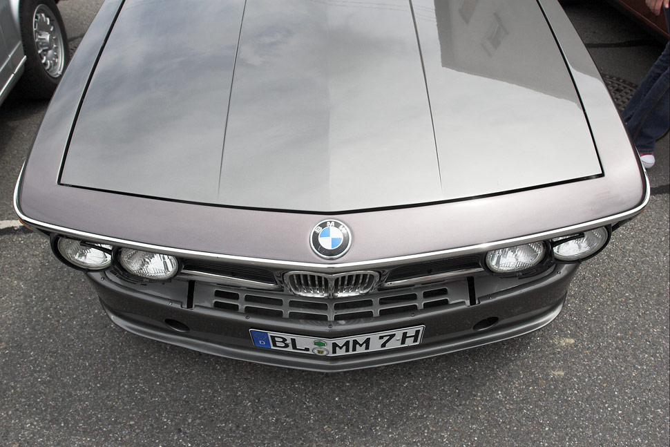 Schlagworte: Bisingen – Großes Photo: BMW-Haischnauze