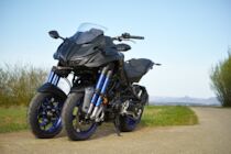 Motorrad: 1. Photo: Dreirad